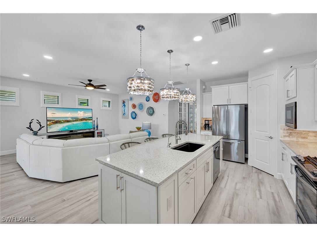 7460 Blackberry Drive Naples FL 34114 226007913 image11