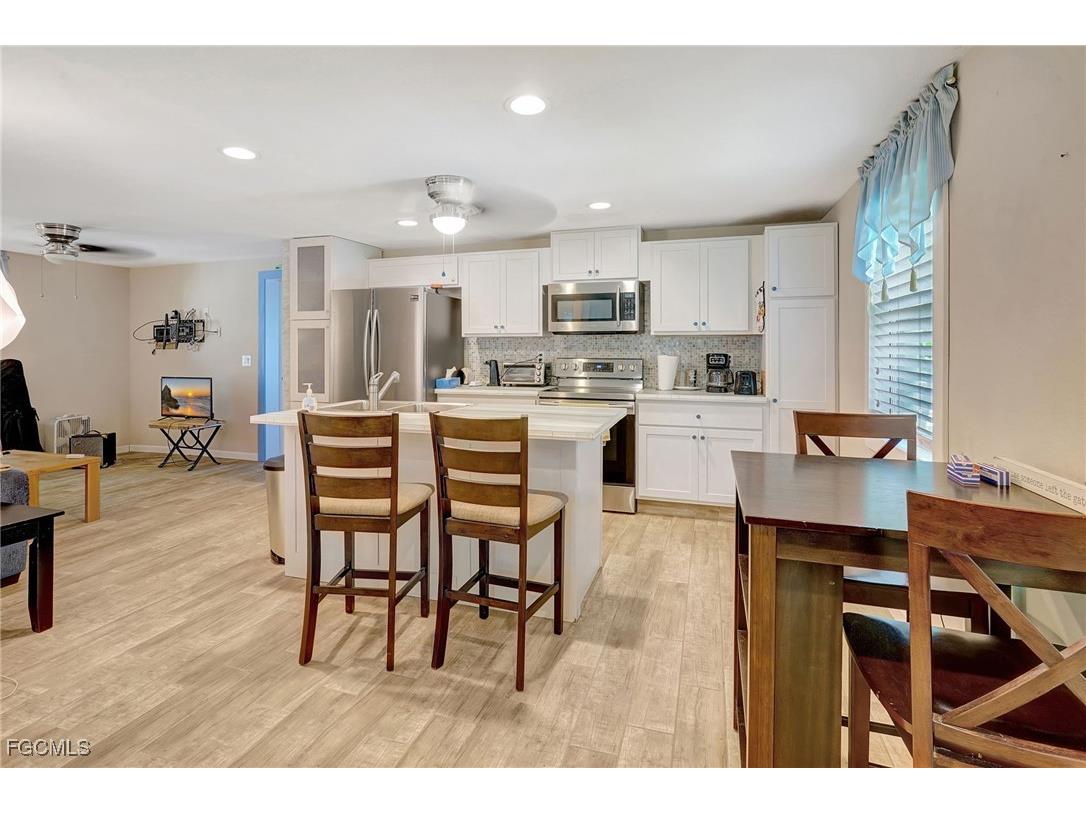 7462 Pentz Road Bokeelia FL 33922 2025007176 image9