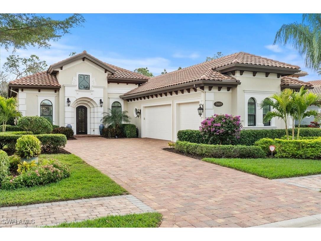 7469 Lantana Circle Naples FL 34119 225020338 image1
