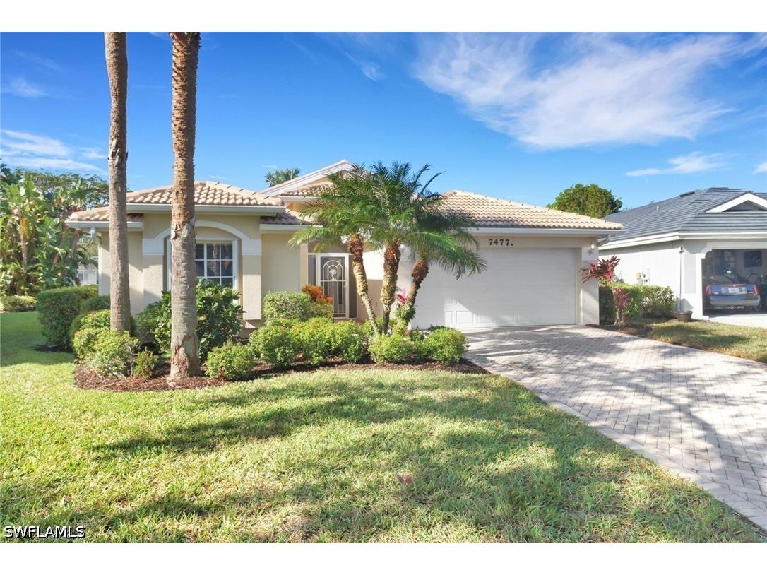 7477 Lourdes Court Naples FL 34104 226017839 image1