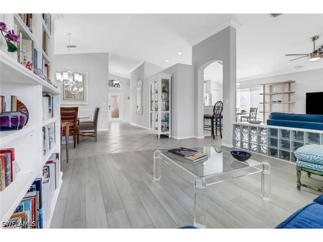 7477 Lourdes Court Naples FL 34104 226017839 image2