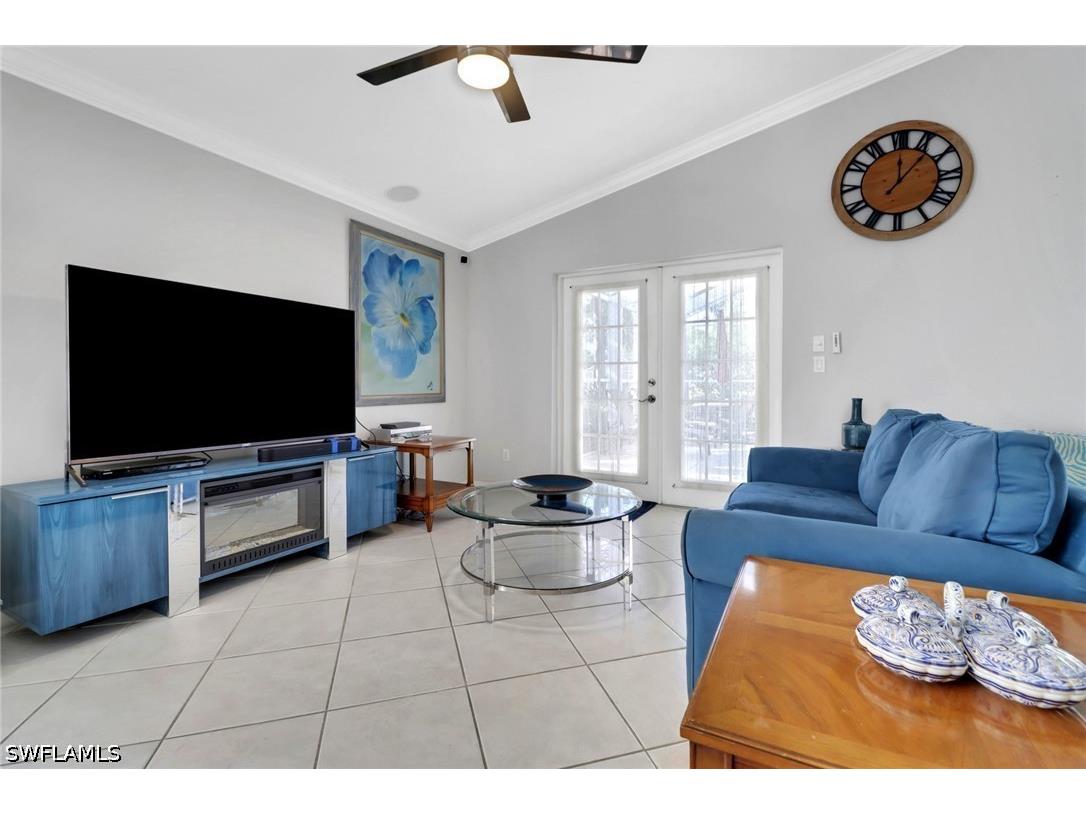 7477 Lourdes Court Naples FL 34104 226017839 image5