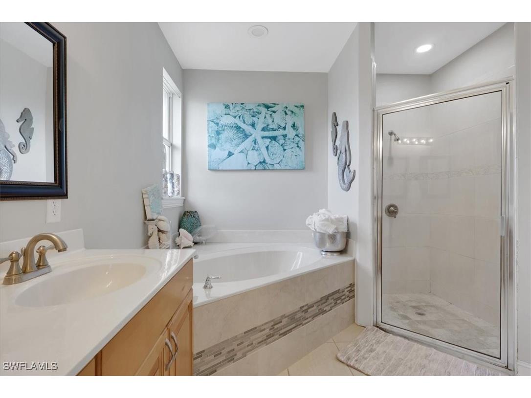 748 41st Avenue NW Naples FL 34120 225079791 image24