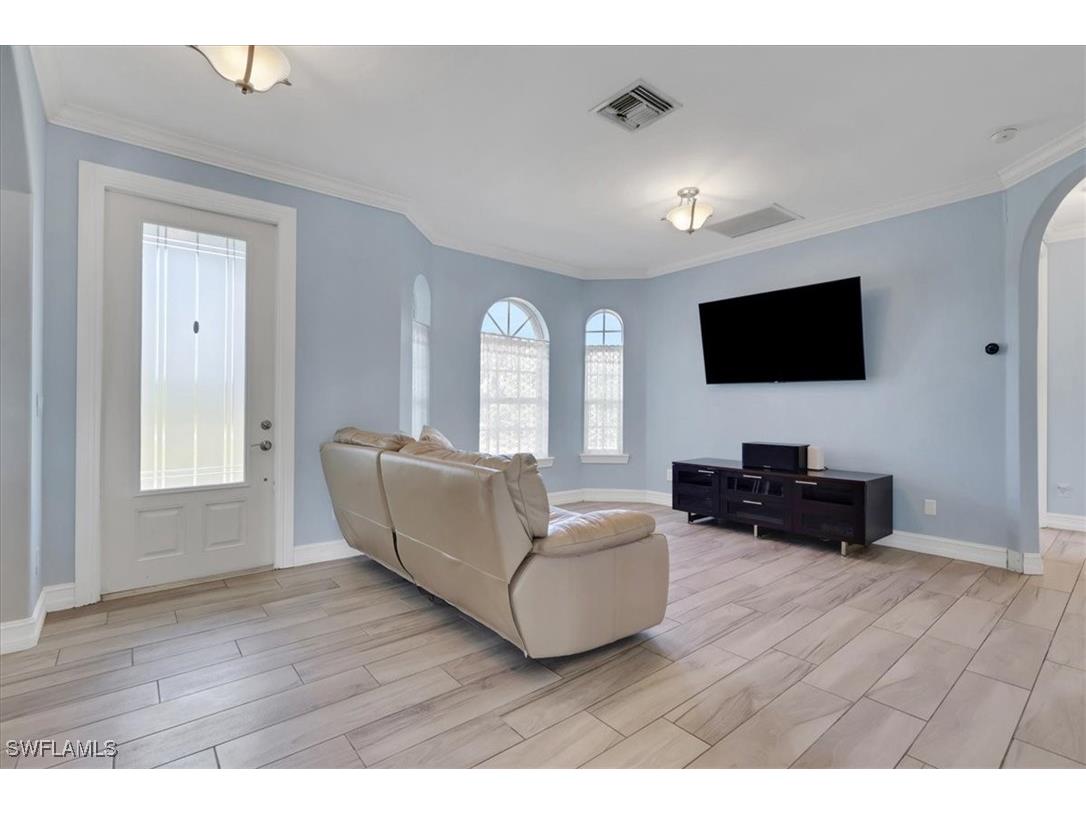 748 41st Avenue NW Naples FL 34120 225079791 image6