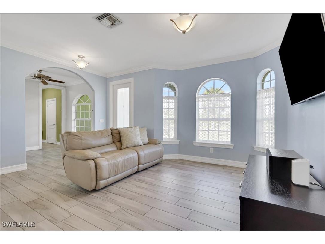 748 41st Avenue NW Naples FL 34120 225079791 image8