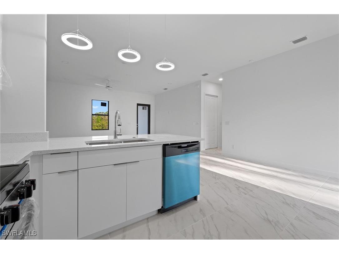 748 Cardinal Street E Lehigh Acres FL 33974 225062381 image9