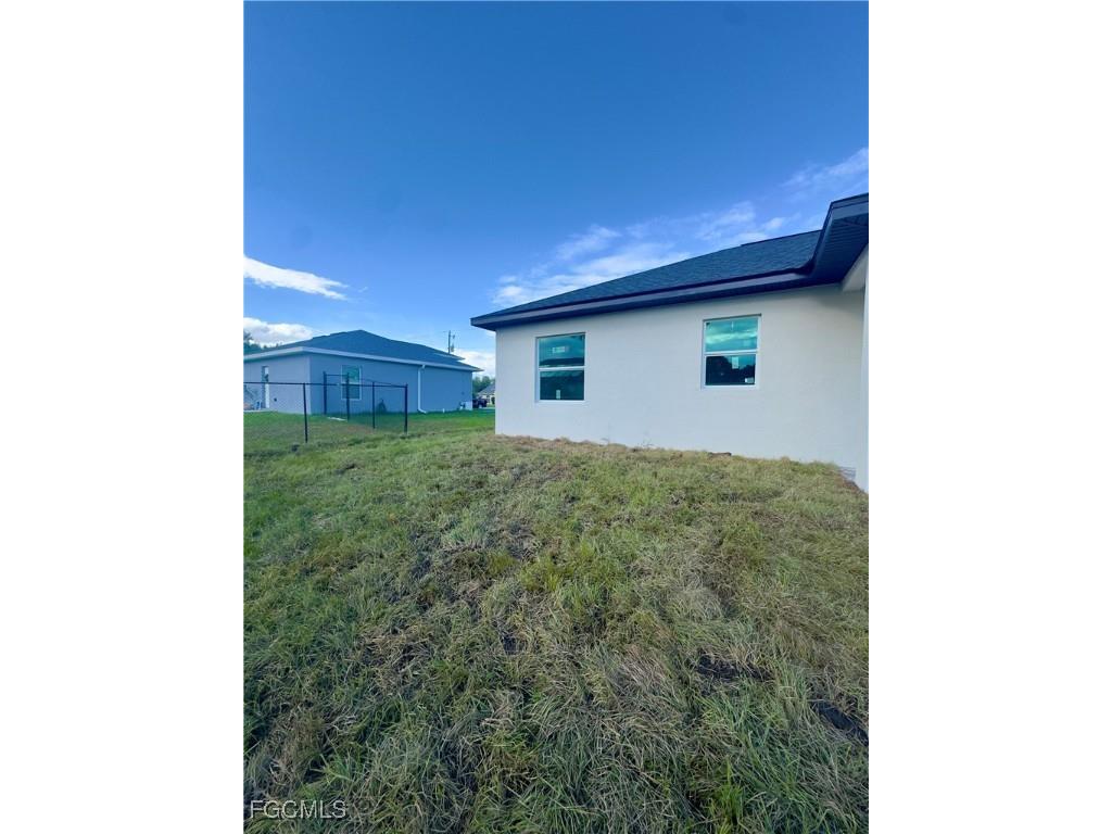 748 Chestnut Street E Lehigh Acres FL 33974 2025023483 image24