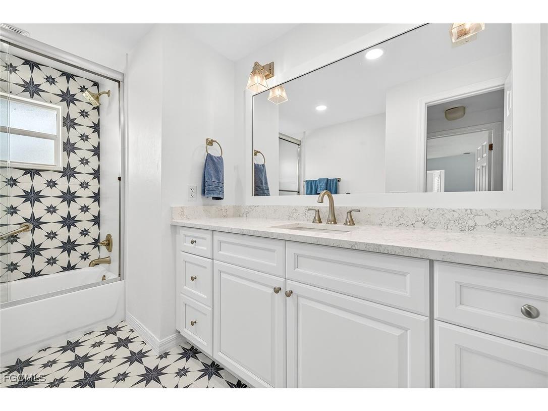 748 Windlass Way Sanibel FL 33957 2025017138 image28