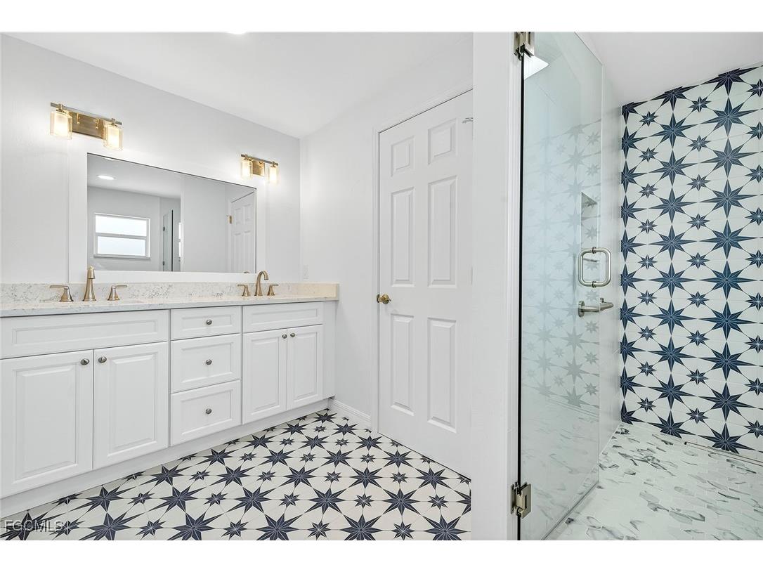 748 Windlass Way Sanibel FL 33957 2025017138 image33