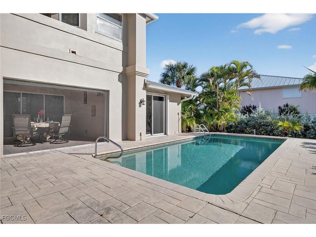 748 Windlass Way Sanibel FL 33957 2025017138 image42