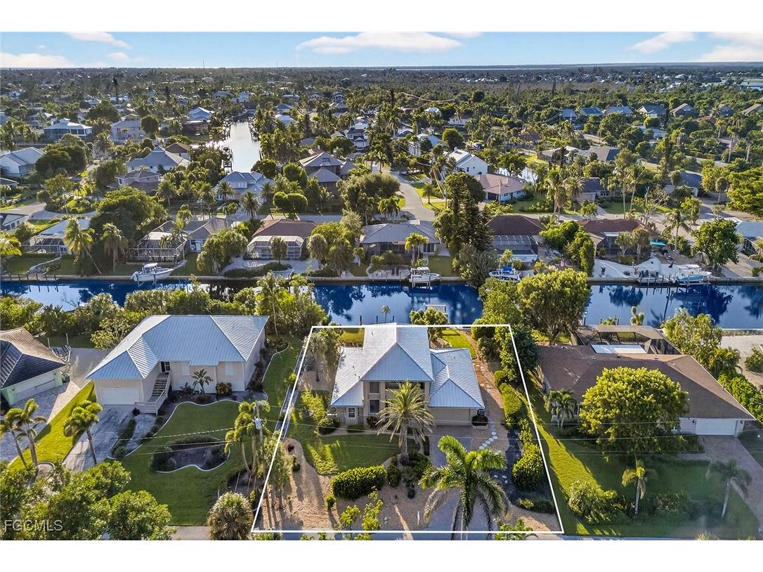 748 Windlass Way Sanibel FL 33957 2025017138 image46