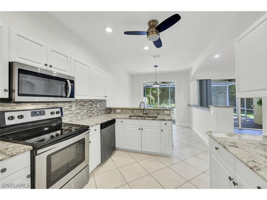 7488 Berkshire Pines Drive Naples FL 34104 226006771 image11