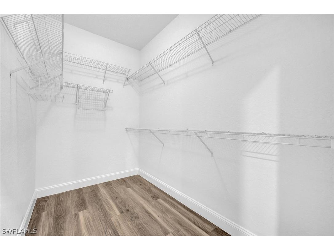 7488 Berkshire Pines Drive Naples FL 34104 226006771 image16