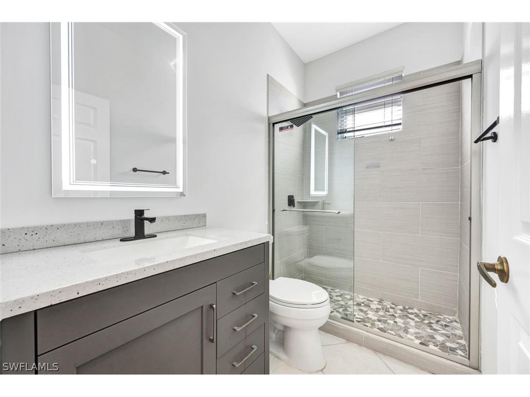 7488 Berkshire Pines Drive Naples FL 34104 226006771 image19
