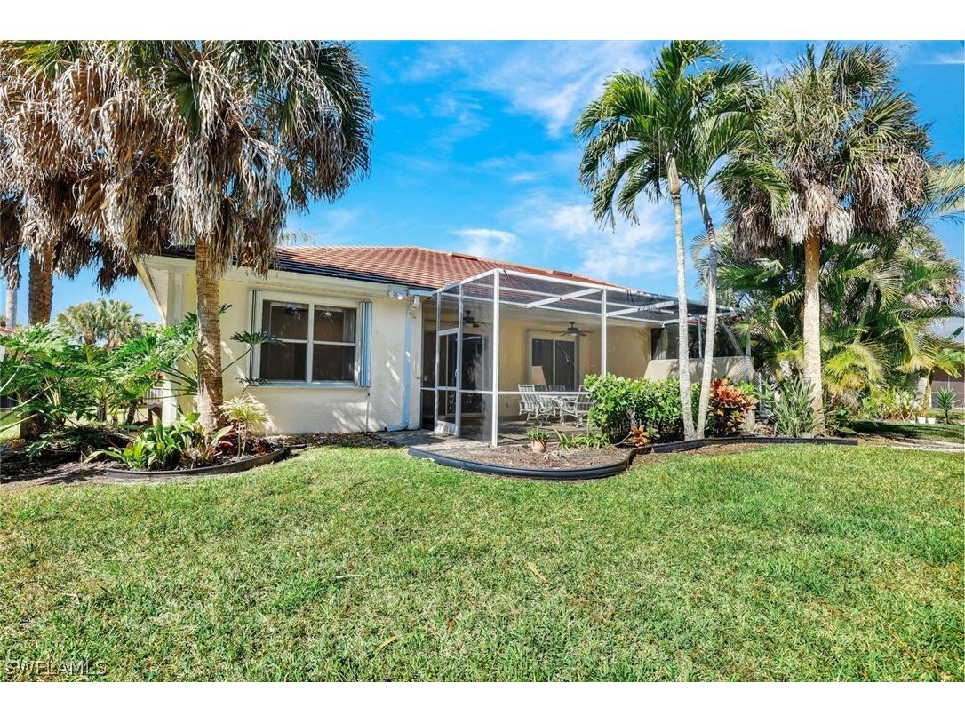 7488 Berkshire Pines Drive Naples FL 34104 226006771 image24
