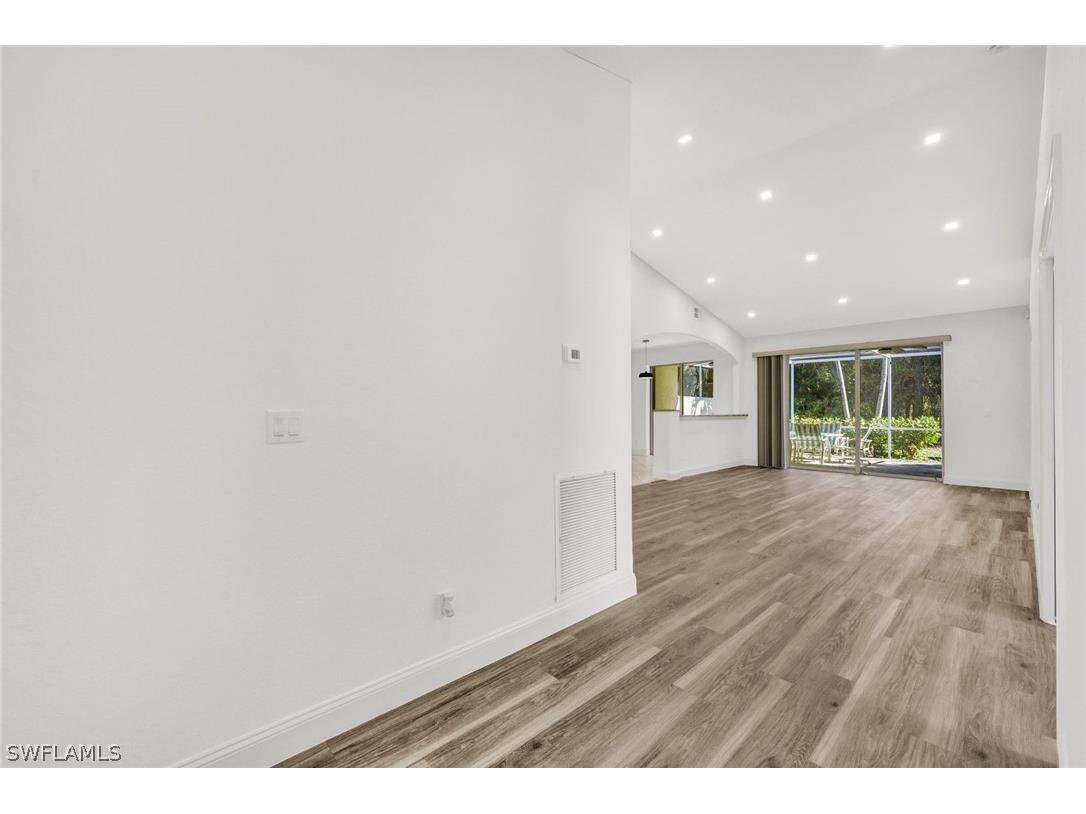 7488 Berkshire Pines Drive Naples FL 34104 226006771 image3