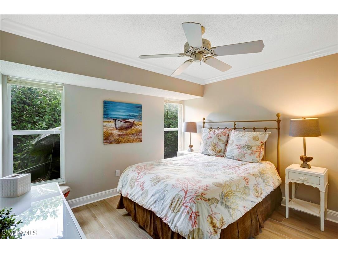 749 105th Avenue N Naples FL 34108 225084243 image16
