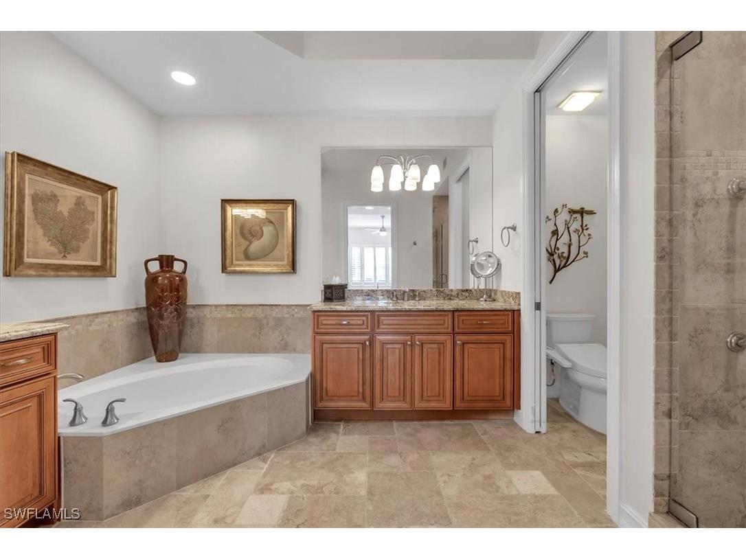 749 Bentwater Circle #101 Naples FL 34108 225076324 image21