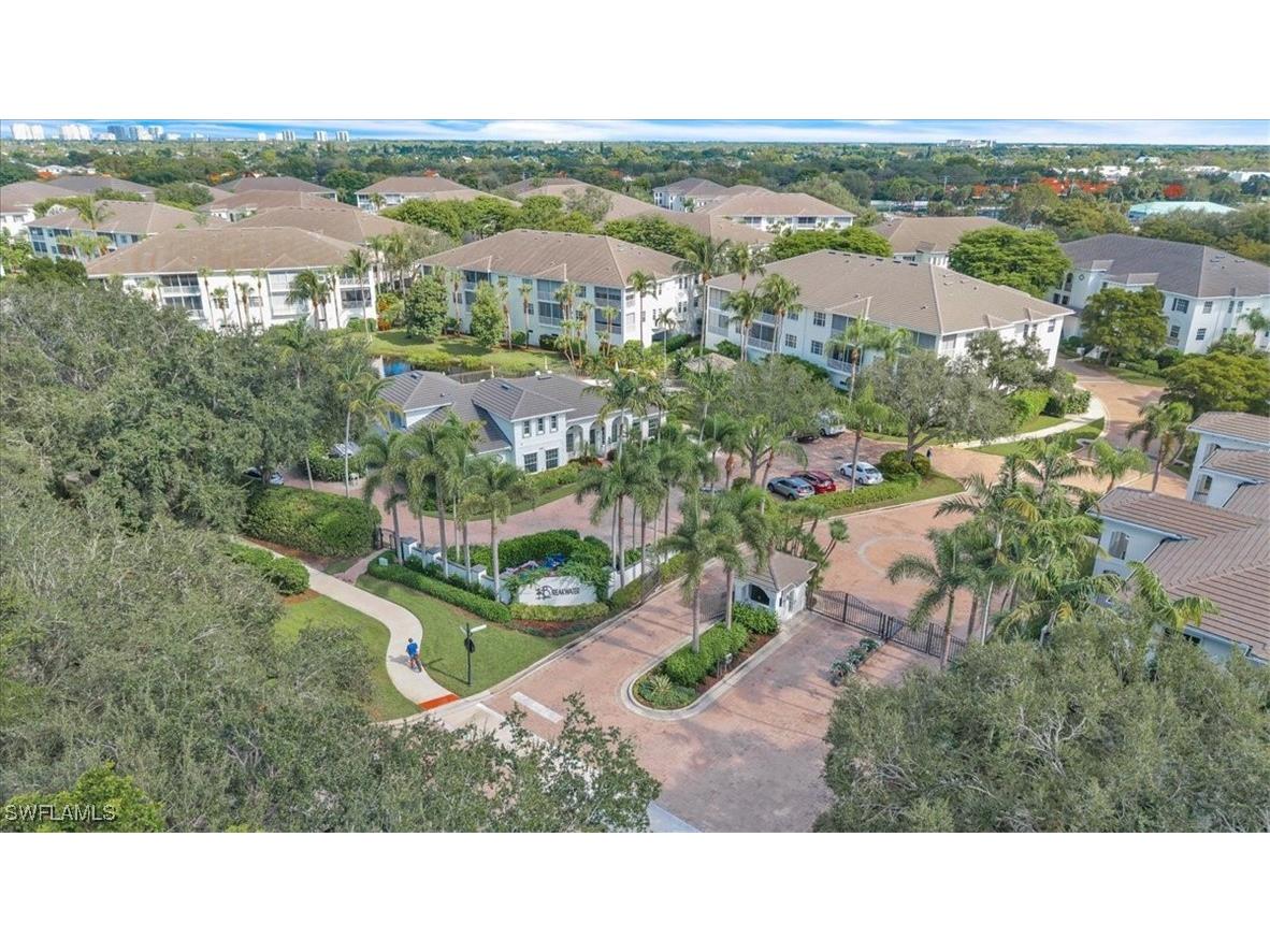 749 Bentwater Circle #101 Naples FL 34108 225076324 image47