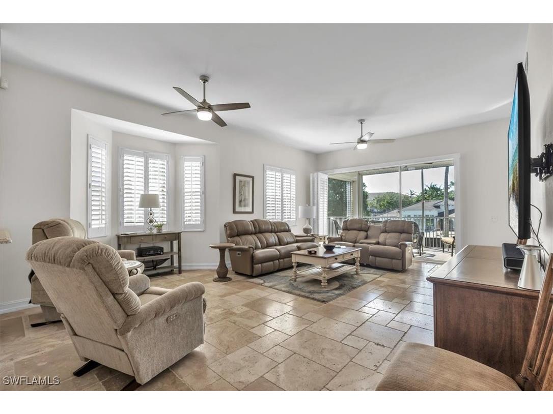 749 Bentwater Circle #101 Naples FL 34108 225076324 image7