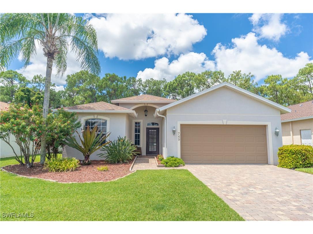 749 Crossfield Circle Naples FL 34104 225067673 image1