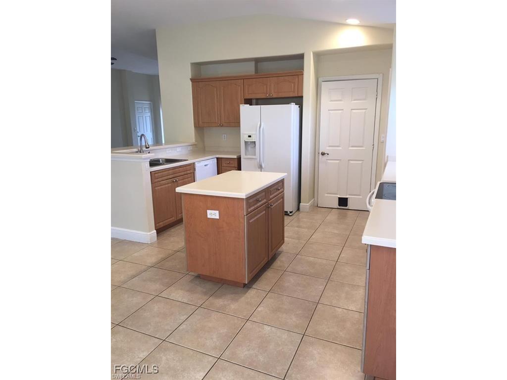 749 Harfleur Court Lehigh Acres FL 33974 2025019047 image3