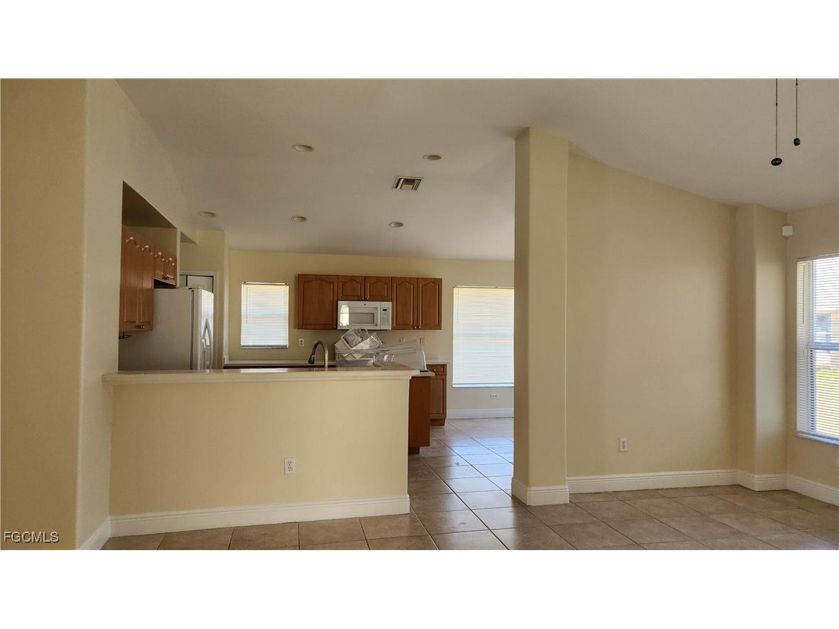 749 Harfleur Court Lehigh Acres FL 33974 2025019047 image7