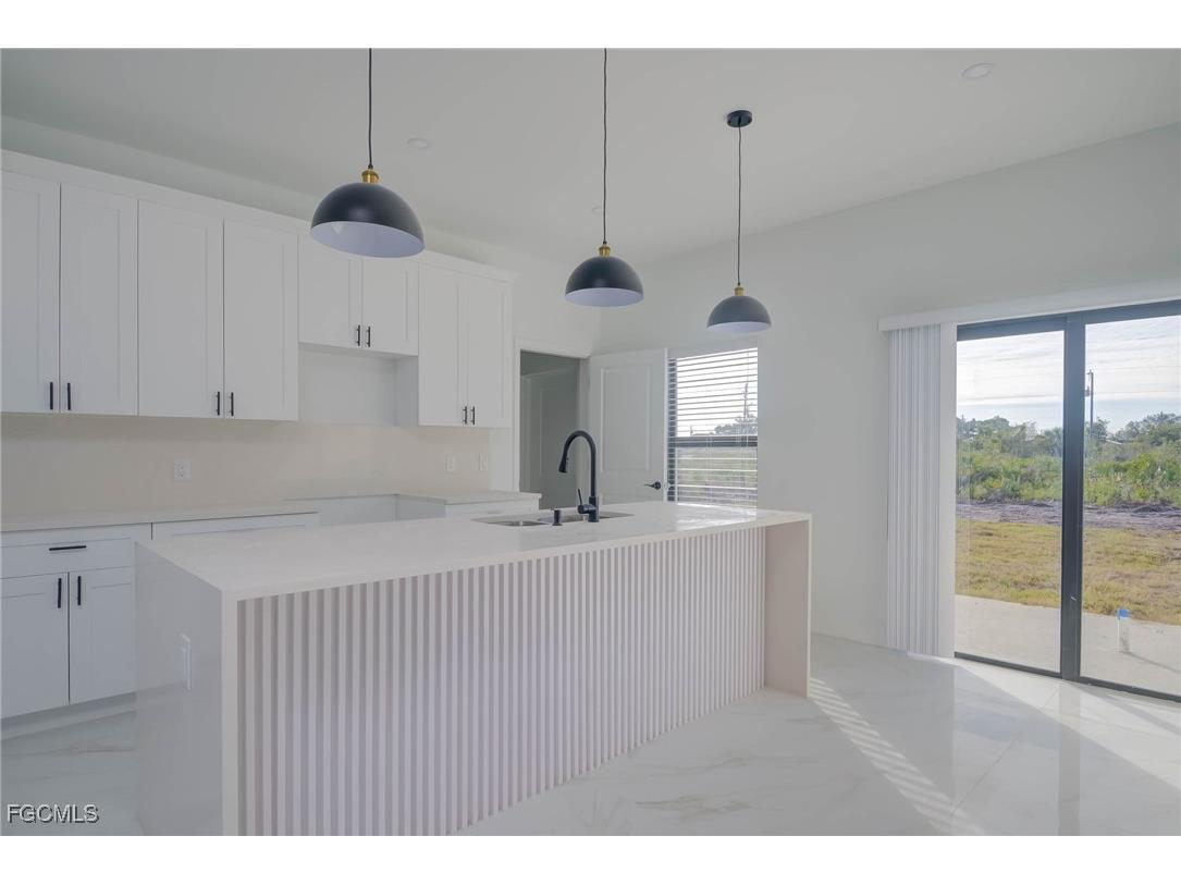 749 Roma Avenue S Lehigh Acres FL 33974 2025019971 image4