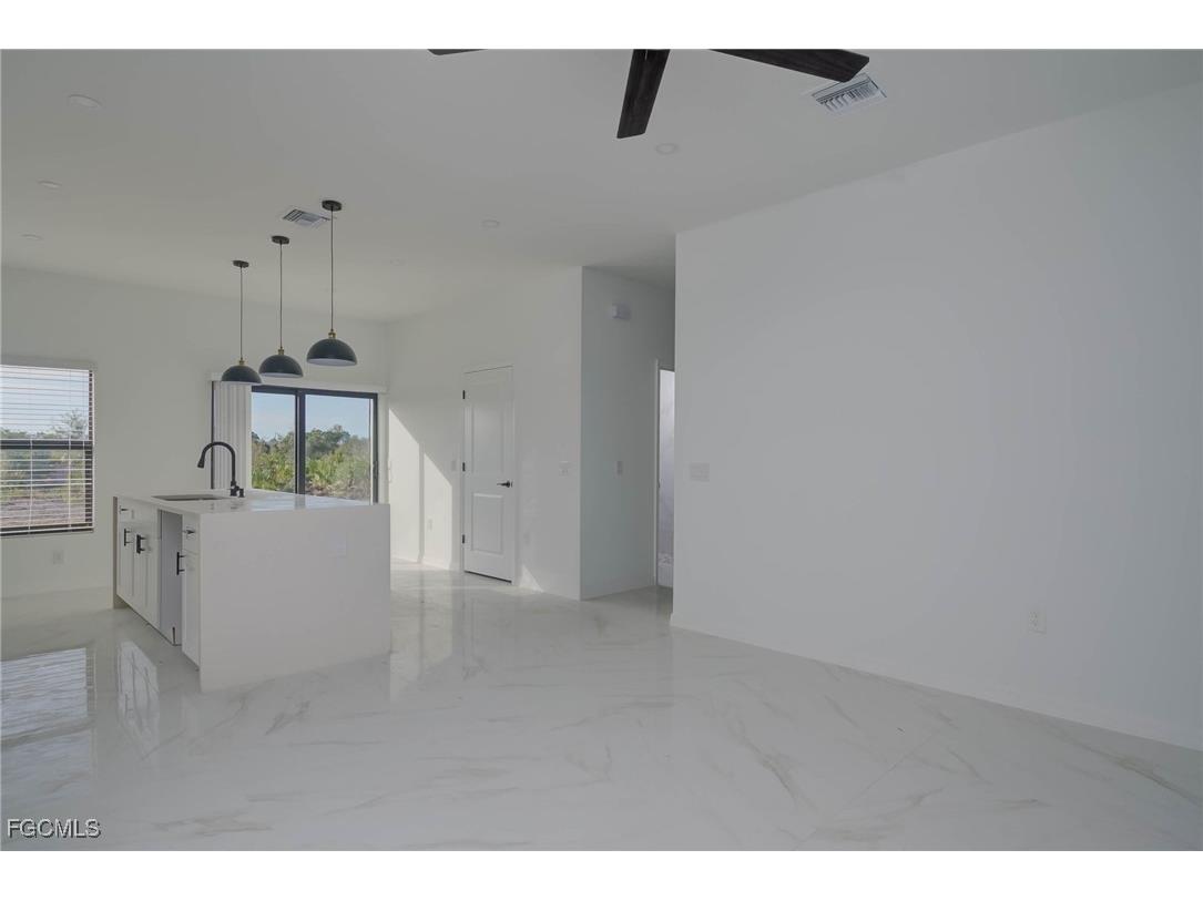 749 Roma Avenue S Lehigh Acres FL 33974 2025019971 image8