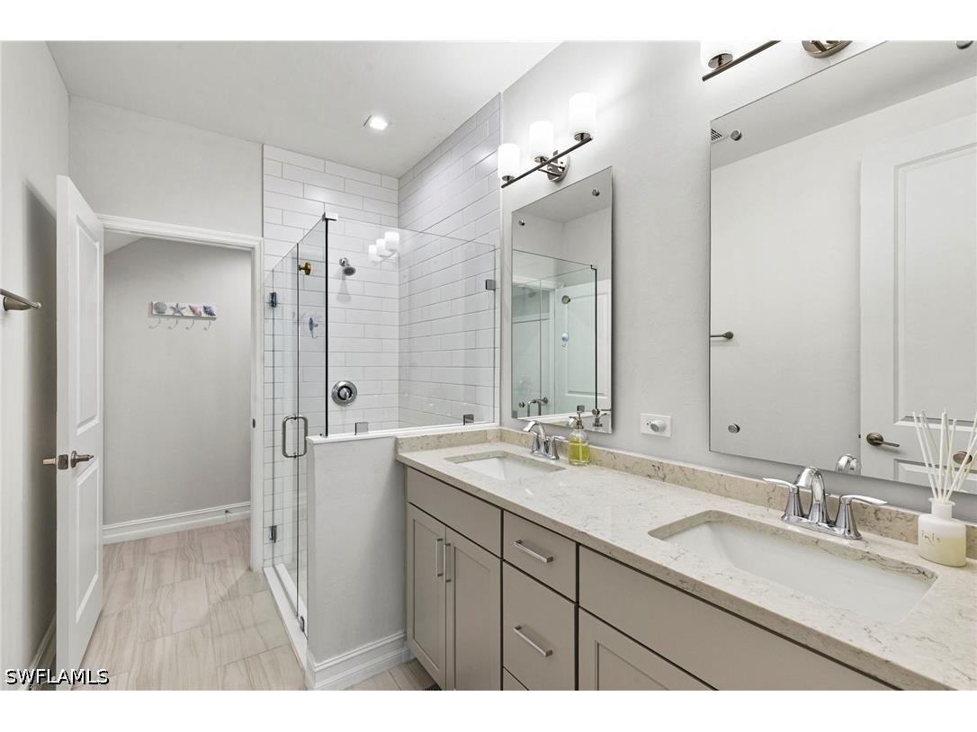 7490 Rockefeller Drive Naples FL 34119 226023028 image14
