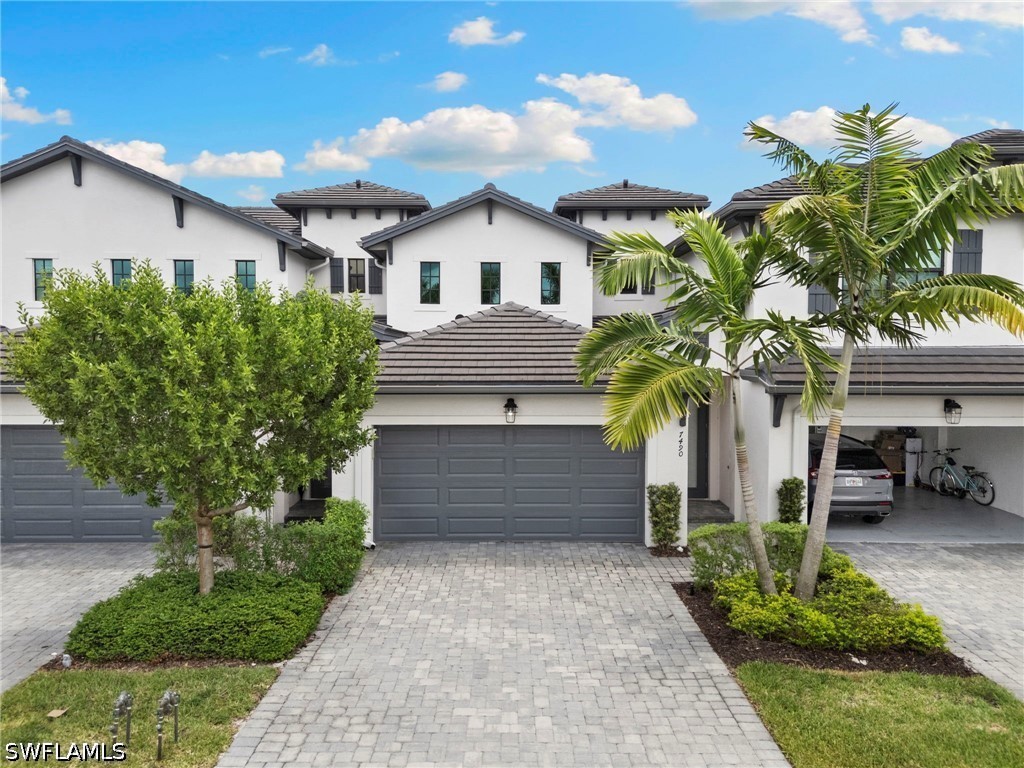 7490 Rockefeller Drive Naples FL 34119 226023028 image2