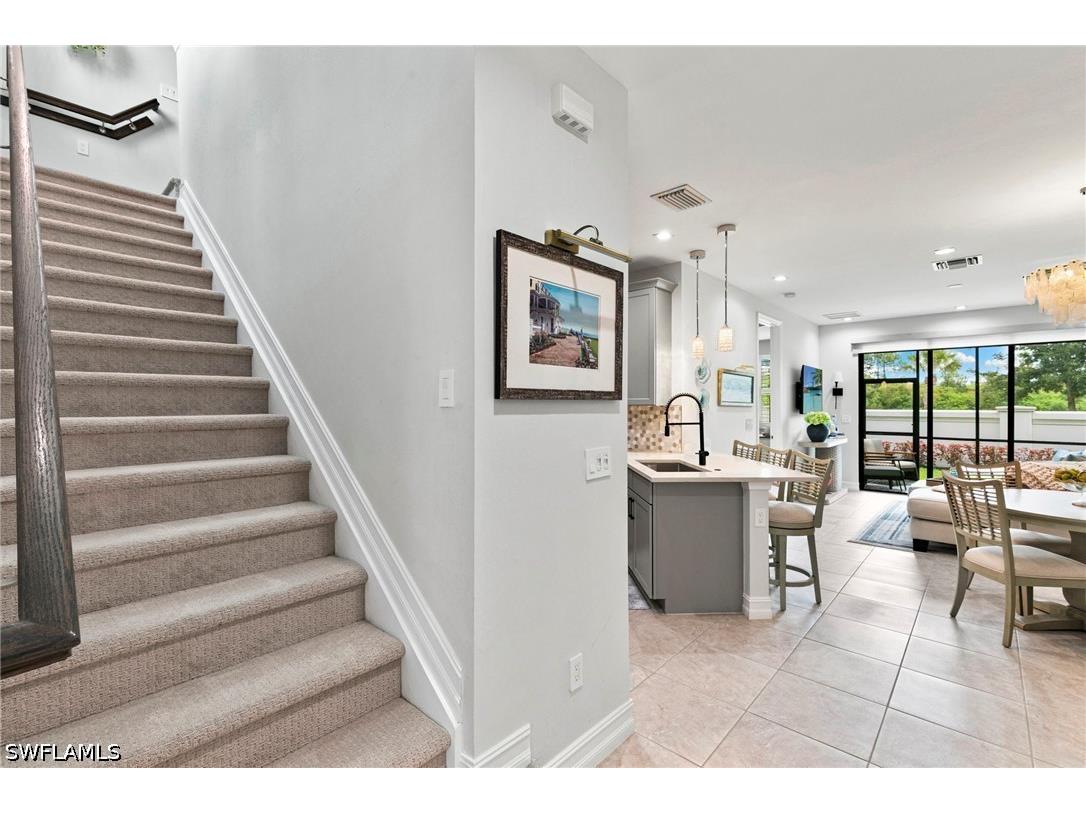7490 Rockefeller Drive Naples FL 34119 226023028 image3