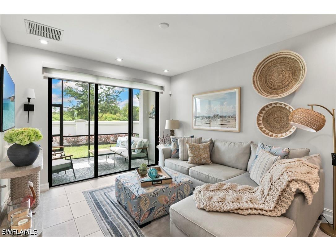 7490 Rockefeller Drive Naples FL 34119 226023028 image9