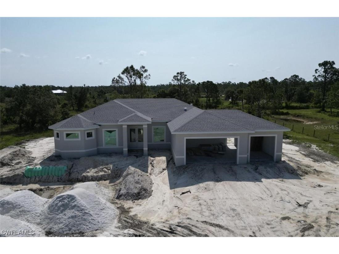 7492 Austrian Boulevard Punta Gorda FL 33982 223040471 image1