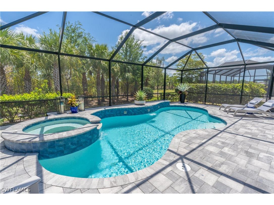 7493 Winding Cypress Drive Naples FL 34114 224036182 image1