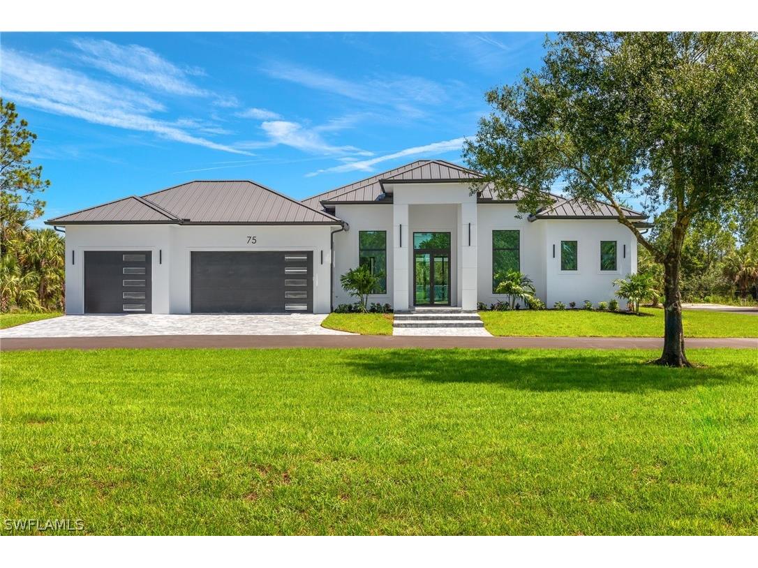 75 25th Avenue NW Naples FL 34120 224044053 image1