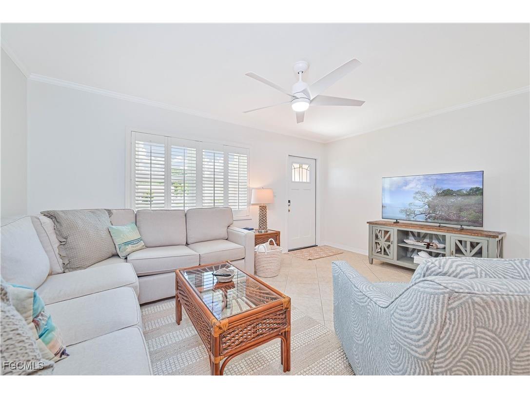 75 3rd Street Bonita Springs FL 34134 2025008586 image10