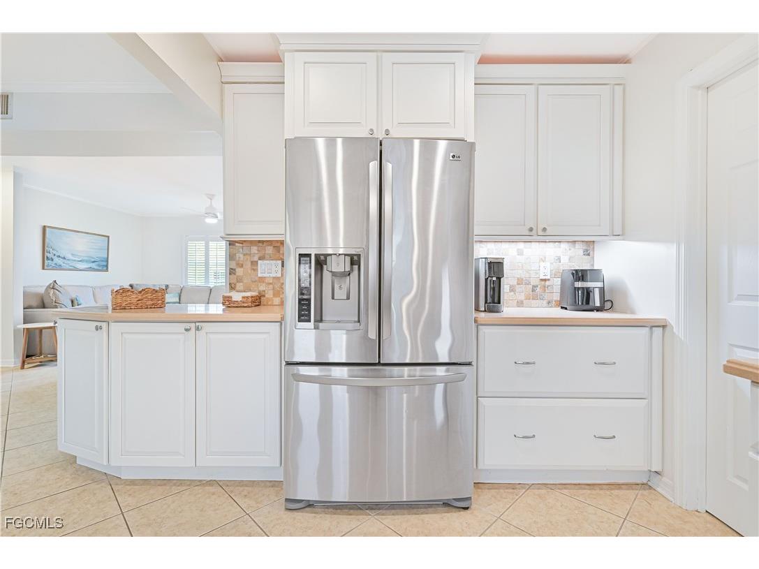 75 3rd Street Bonita Springs FL 34134 2025008586 image15