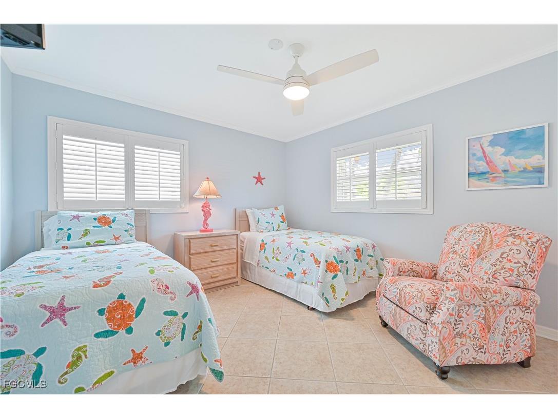 75 3rd Street Bonita Springs FL 34134 2025008586 image27