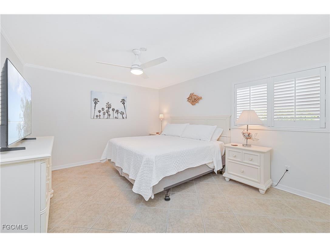 75 3rd Street Bonita Springs FL 34134 2025008586 image29