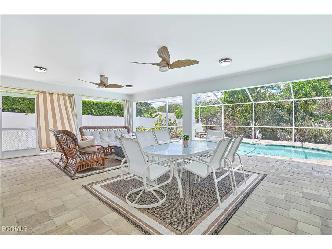 75 3rd Street Bonita Springs FL 34134 2025008586 image6