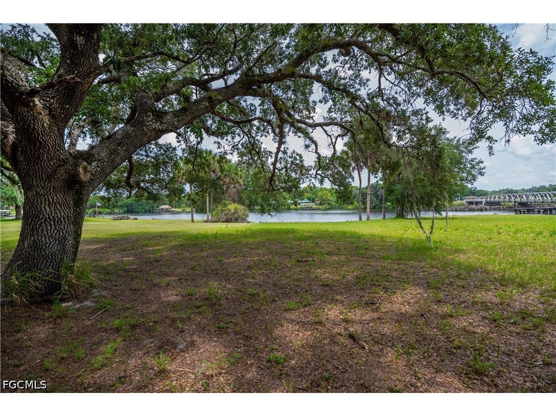 75 Ft Denaud Bridge Way Labelle FL 33935 2026020054 image12
