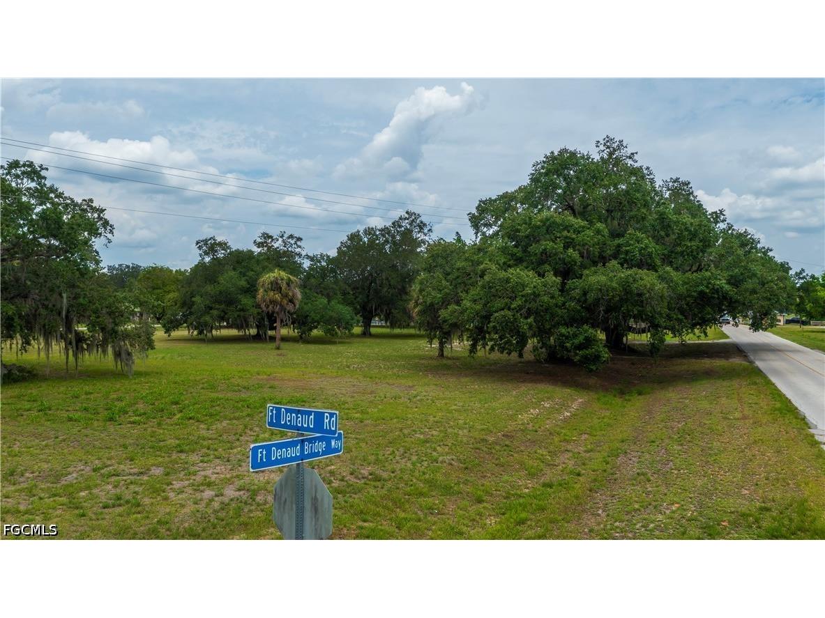 75 Ft Denaud Bridge Way Labelle FL 33935 2026020054 image2