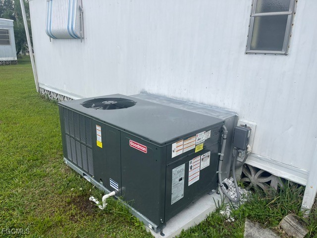 75 Hacienda Boulevard Fort Myers FL 33905 2025014498 image5