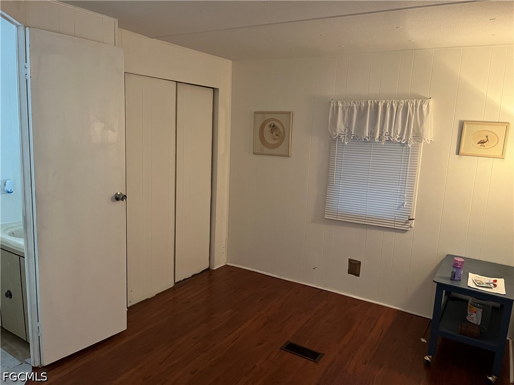 75 Hacienda Boulevard Fort Myers FL 33905 2026022206 image13