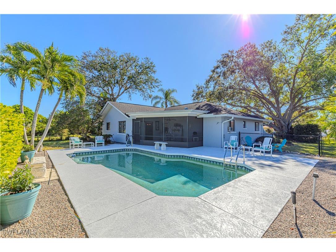 75 Kirtland Drive Naples FL 34110 224097784 image1