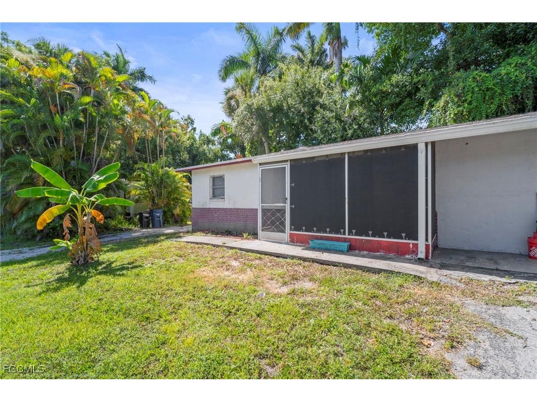 75 Cypress Street North Fort Myers FL 33903 2025006496 image2