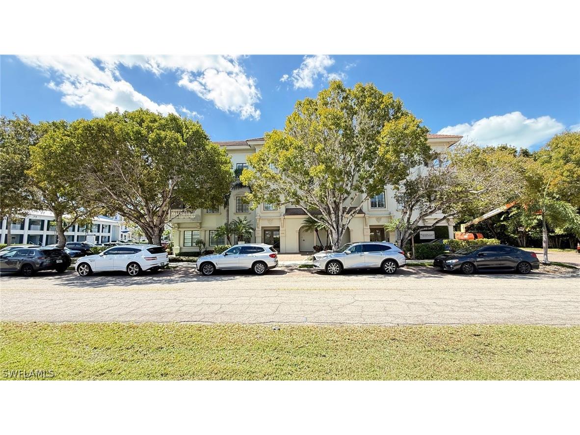 750 11th Street S #101 Naples FL 34102 226012272 image14