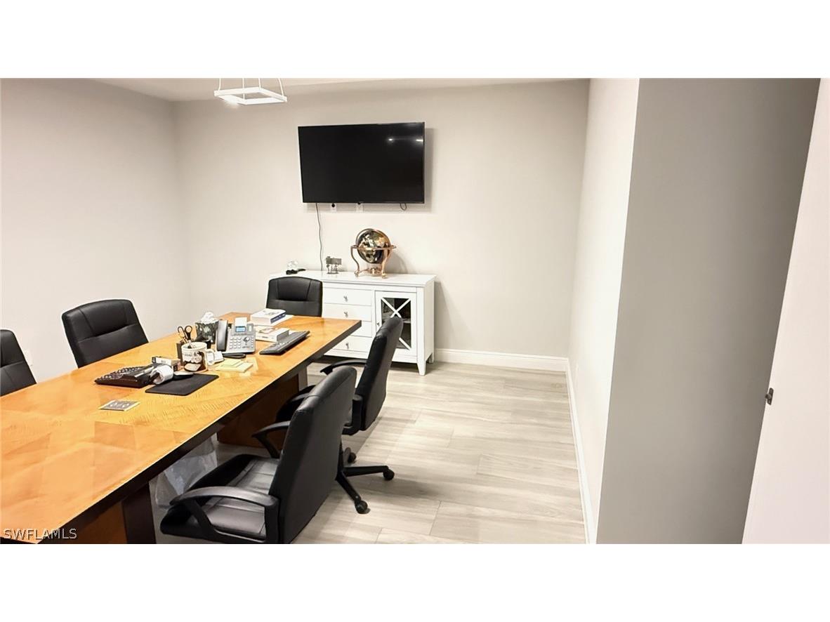 750 11th Street S #101 Naples FL 34102 226012272 image2