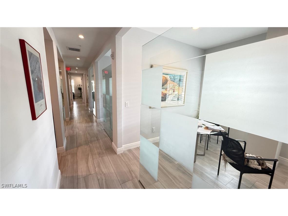 750 11th Street S #101 Naples FL 34102 226012272 image4